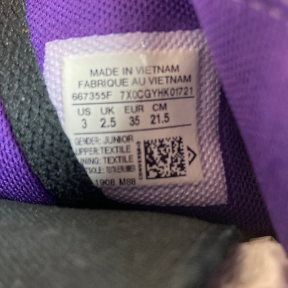 CONVERSE ALL-STAR CHUCK TAYLOR X FROZEN COLLAB HITOPS, YOUTHS SIZE 3 GUC - Picture 11 of 11